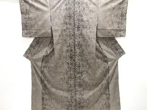 草花模様織り出し本場泥大島紬着物(7マルキ)